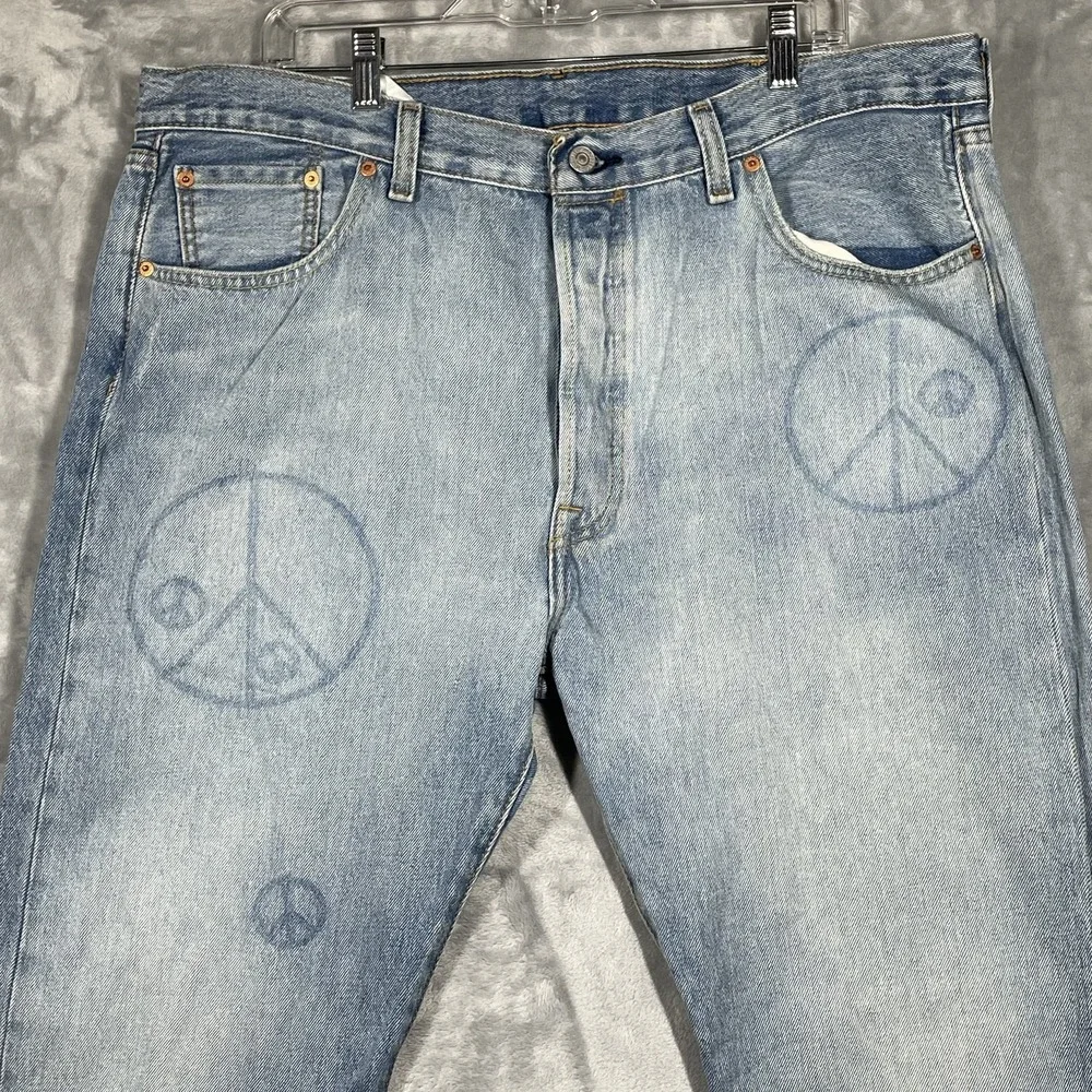 Levis 501 150th Anniversary Peace Sign Graphic Jeans Light Wash Mens 40x30
